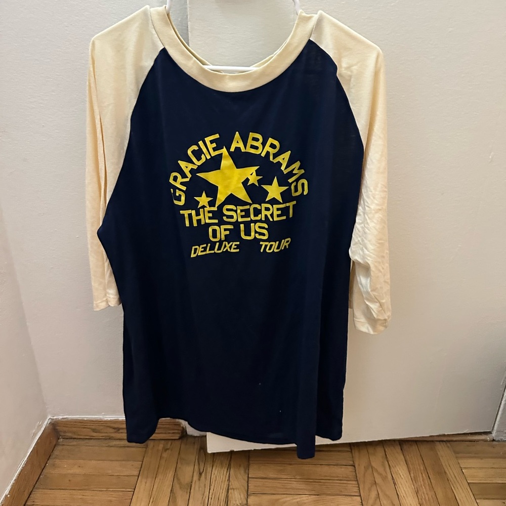 Gracie Abrams The Secret of Us Deluxe Tour Raglan Shirt XL NWOT